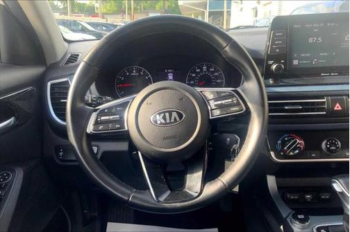 2021 Kia Seltos S