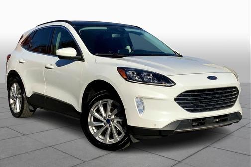 2022 Ford Escape Titanium