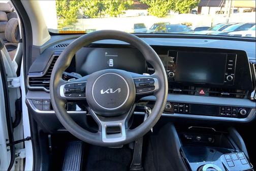 2023 Kia Sportage Hybrid LX