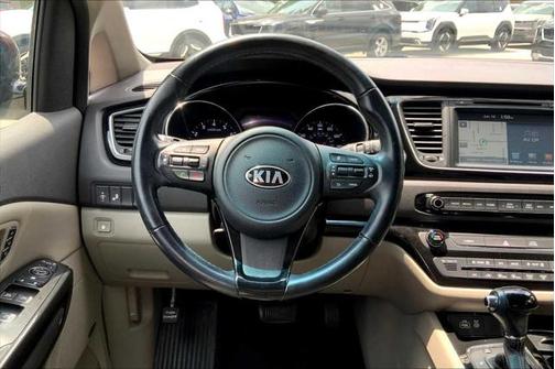 2016 Kia Sedona SX