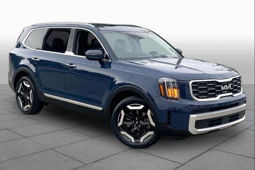 Midnight Lake Blue 2024 Kia Telluride S