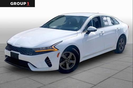 Glacial White Pearl 2022 Kia K5 LXS