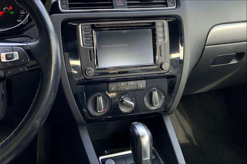 2016 Volkswagen Jetta 1.8T Sport