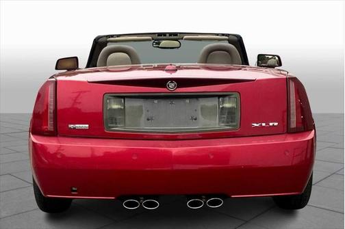 2004 Cadillac XLR Base