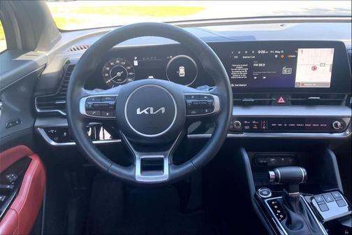 Wolf Gray 2023 Kia Sportage SX