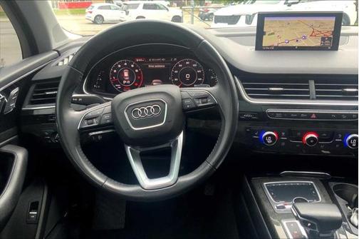 2019 Audi Q7 55 Premium Plus