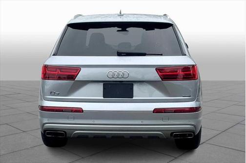 2019 Audi Q7 55 Premium Plus
