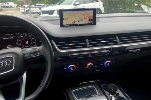 2019 Audi Q7 55 Premium Plus