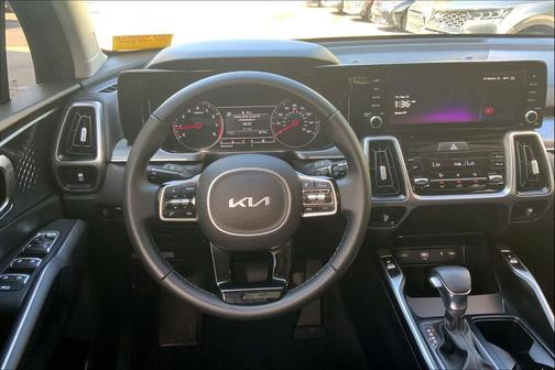 2023 Kia Sorento S