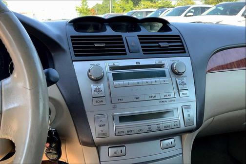 2008 Toyota Camry Solara SLE