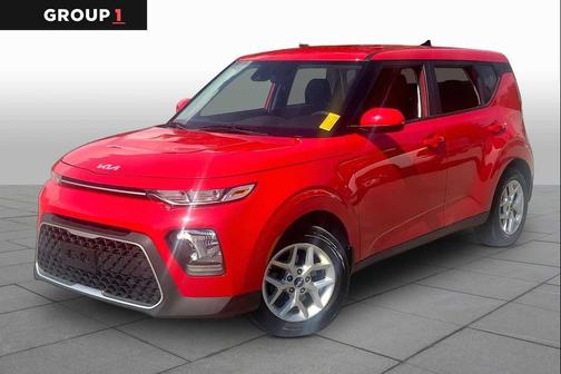 Inferno Red 2022 Kia Soul LX