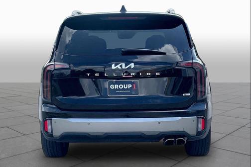 Ebony Black 2023 Kia Telluride SX Prestige X-Line