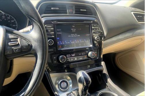 2017 Nissan Maxima 3.5 SV