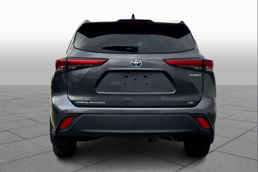 2023 Toyota Highlander Hybrid LE