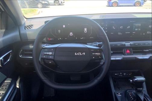 Snow White Pearl 2025 Kia K4 EX