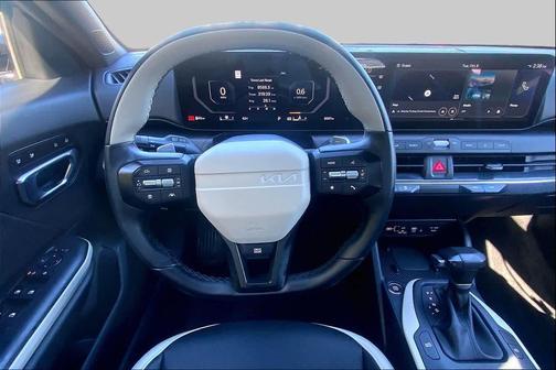 Wave Blue 2025 Kia K4 GT-Line