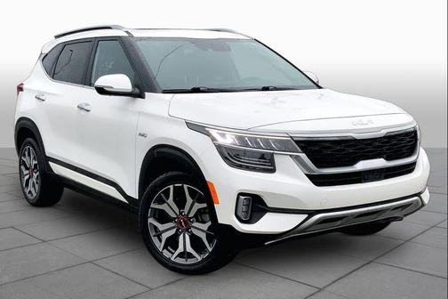 Snow White Pearl 2022 Kia Seltos SX Turbo