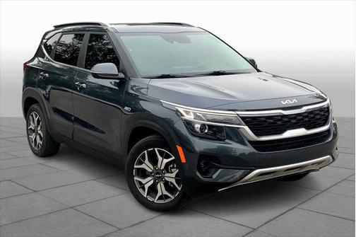 2022 Kia Seltos EX