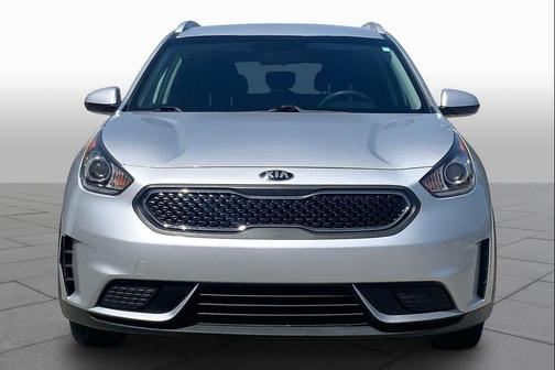 Silky Silver 2019 Kia Niro LX