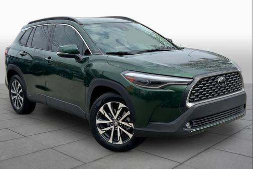 2022 Toyota Corolla Cross XLE