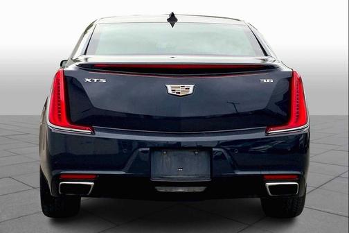 2018 Cadillac XTS Platinum