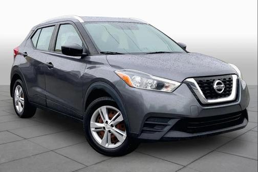 Gun Metallic 2019 Nissan Kicks S