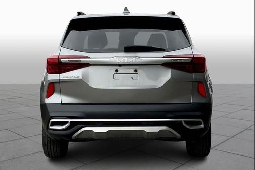 2023 Kia Seltos EX
