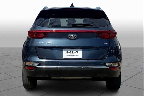 2022 Kia Sportage EX