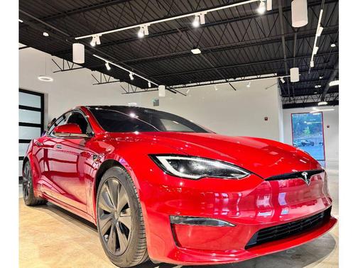 2024 Tesla Model S Plaid