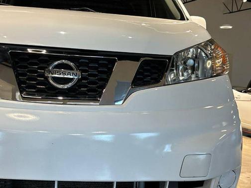 2021 Nissan NV200 SV