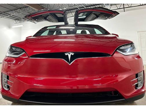 2018 Tesla Model X 75D