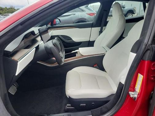 2022 Tesla Model S Long Range