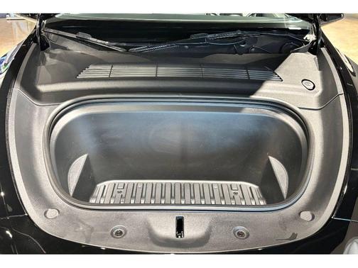 2023 Tesla Model Y Performance Dual Motor All-Wheel Drive