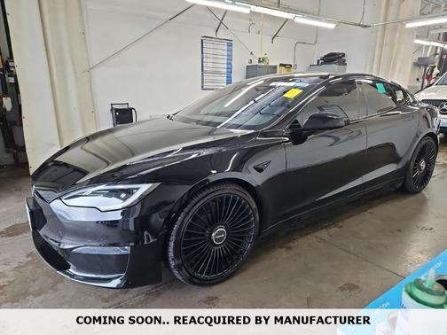 Solid Black 2022 Tesla Model S Long Range