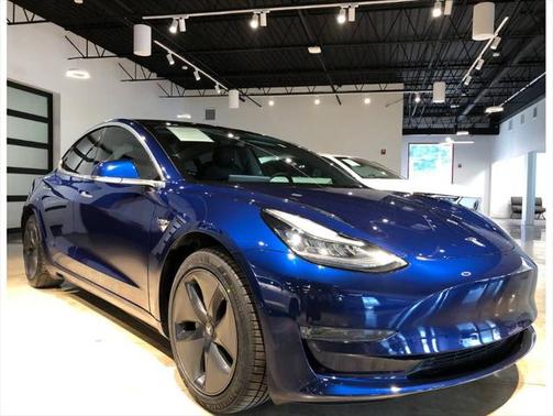 2020 Tesla Model 3 Standard Range Plus