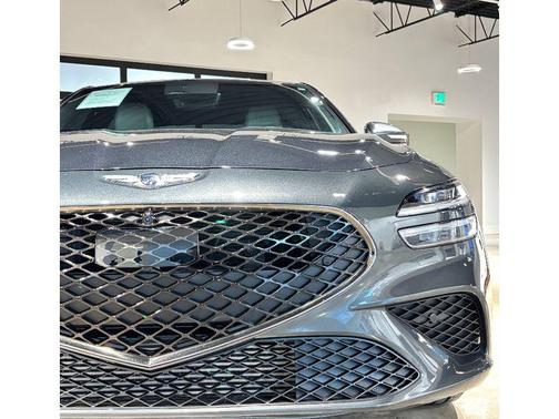 2023 Genesis G70 3.3T RWD
