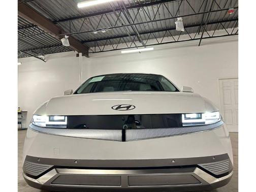Atlas White 2024 Hyundai IONIQ 5 Limited