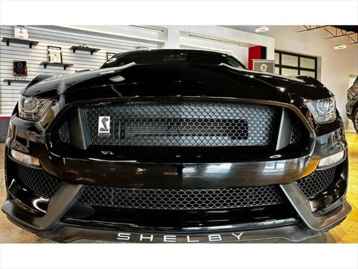 2019 Ford Shelby GT350 Base