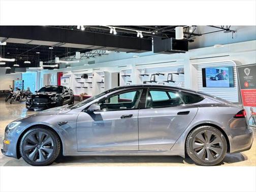 2023 Tesla Model S Standard Range
