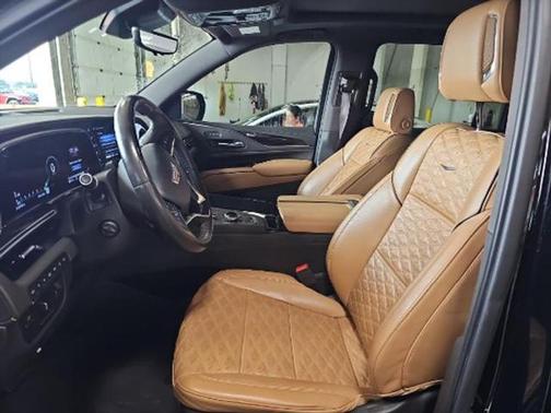 2022 Cadillac Escalade ESV Sport