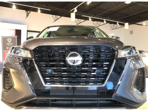2022 Nissan Kicks S