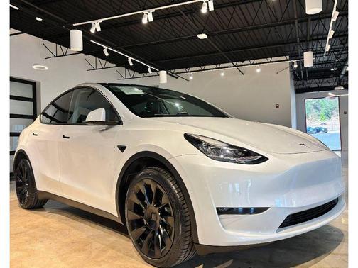 2022 Tesla Model Y Long Range Dual Motor All-Wheel Drive