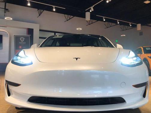 2023 Tesla Model 3 Standard Range