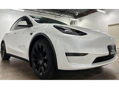 Pearl White Multi-Coat 2021 Tesla Model Y Long Range Dual Motor All-Wheel Drive