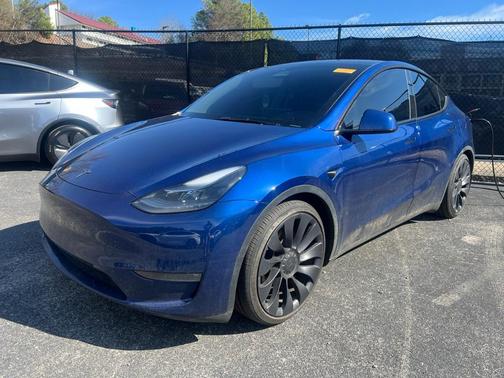 2024 Tesla Model Y Performance Dual Motor All-Wheel Drive