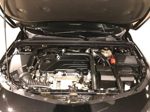 2020 Chevrolet Malibu FWD RS