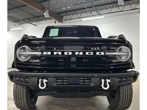 Shadow Black 2023 Ford Bronco Outer Banks