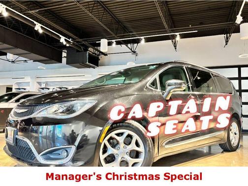 2017 Chrysler Pacifica Touring-L