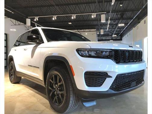 2025 Jeep Grand Cherokee Altitude