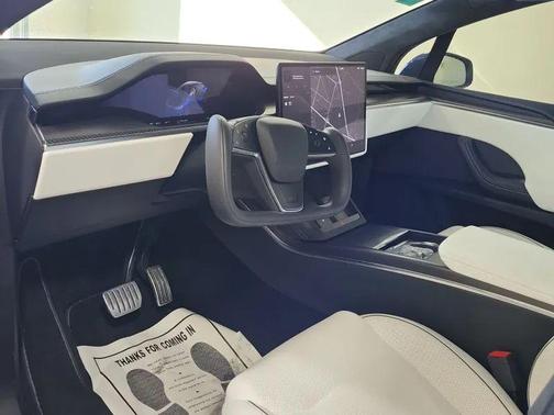 2023 Tesla Model X Plaid Tri Motor All-Wheel Drive